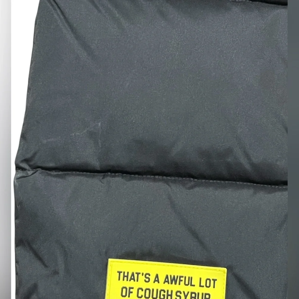 That's A Awful Lot‎ Of Cough Syrup Puffer Scarf Unisex Black NWT